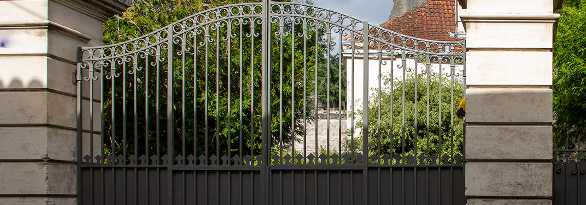 Wooden Swing Gate Repair in South Miami Heights